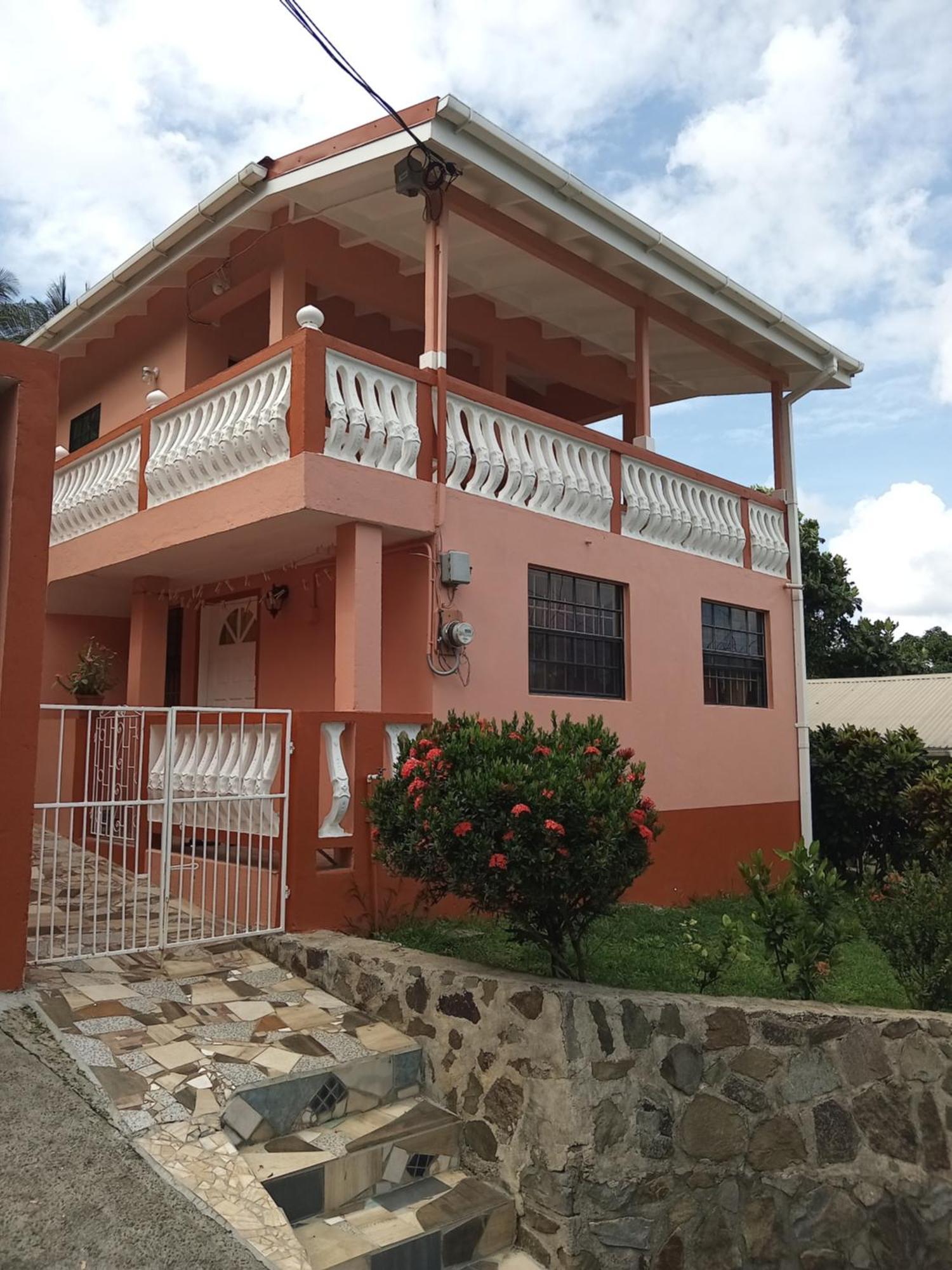 Angie'S Cove, Modern Get-Away Overlooking Castries Exterior photo